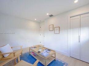 1810 SW 6th Ave, Pompano Beach FL 33060