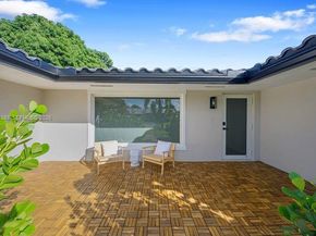 1810 SW 6th Ave, Pompano Beach FL 33060