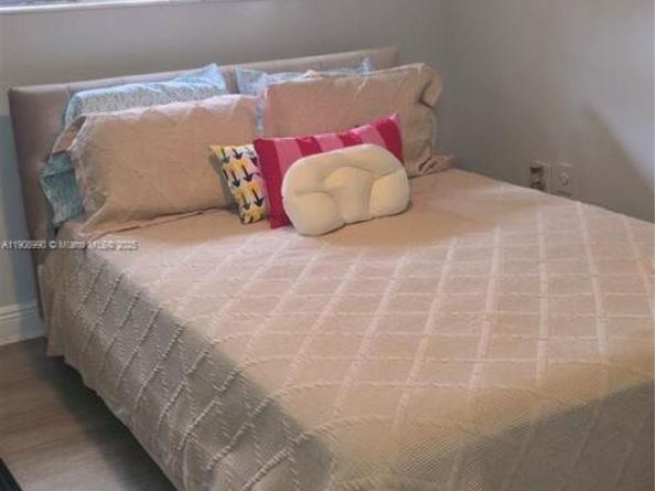 8002 SW 149th Ave B216, Miami FL 33193