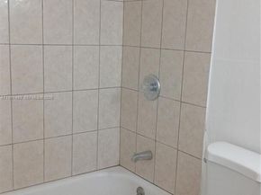 3610 NW 21st St 313, Lauderdale Lakes FL 33311