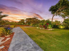 9790 SW 62nd St, Miami FL 33173