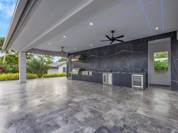 9790 SW 62nd St, Miami FL 33173