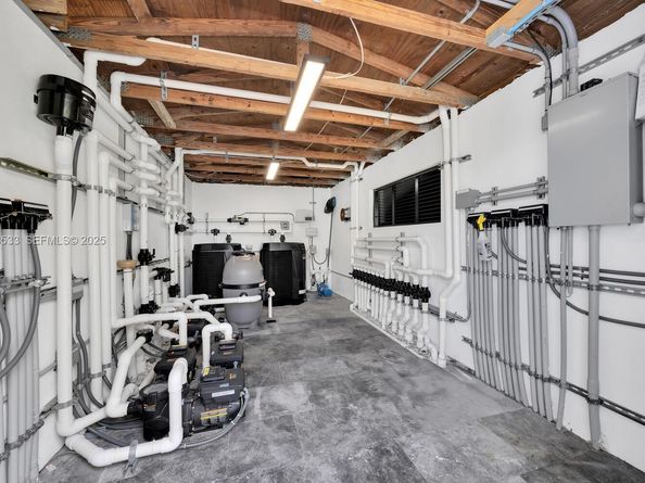 9790 SW 62nd St, Miami FL 33173