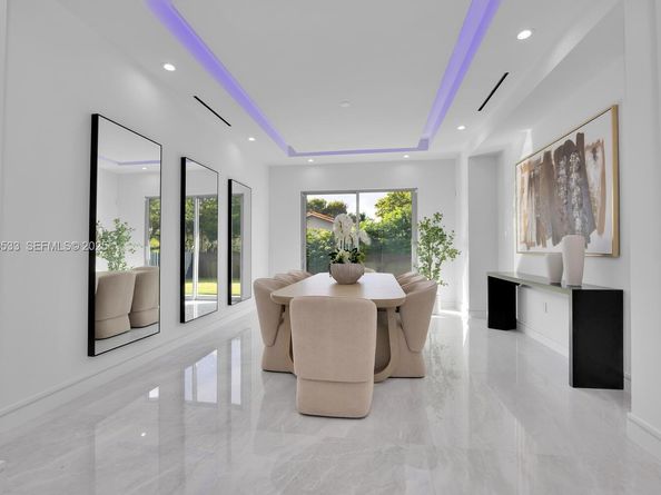 9790 SW 62nd St, Miami FL 33173