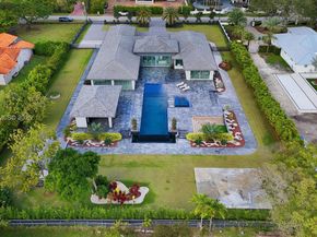 9790 SW 62nd St, Miami FL 33173