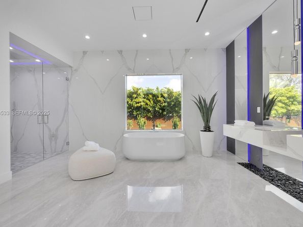 9790 SW 62nd St, Miami FL 33173