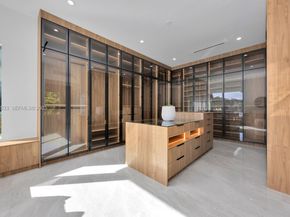 9790 SW 62nd St, Miami FL 33173