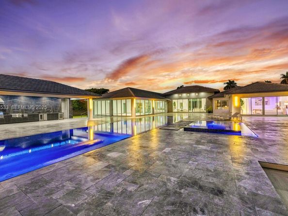 9790 SW 62nd St, Miami FL 33173