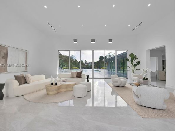 9790 SW 62nd St, Miami FL 33173