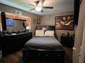8230 NW 15th St, Pembroke Pines FL 33024
