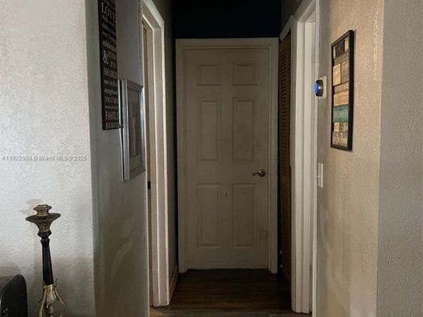 8230 NW 15th St, Pembroke Pines FL 33024