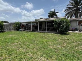 8230 NW 15th St, Pembroke Pines FL 33024