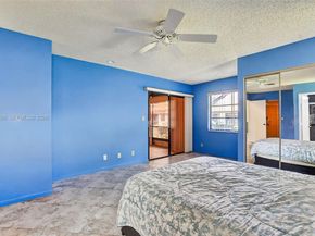6141 SE Sunny Pointe Cir, Delray Beach FL 33484