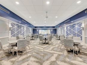 6141 SE Sunny Pointe Cir, Delray Beach FL 33484