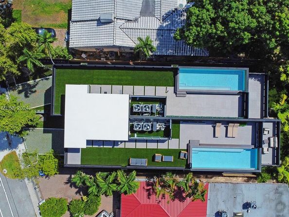 420 SW 15th Rd, Miami FL 33129