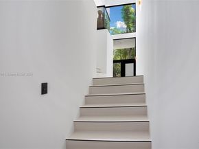 420 SW 15th Rd, Miami FL 33129