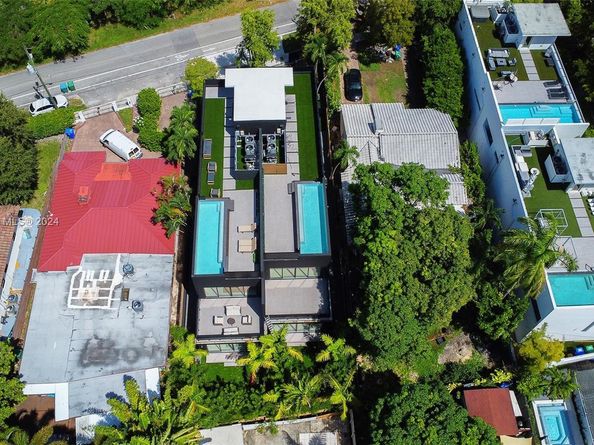 420 SW 15th Rd, Miami FL 33129