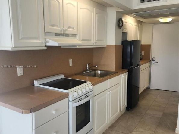 209 N Fort Lauderdale Beach Blvd 2E, Fort Lauderdale FL 33304