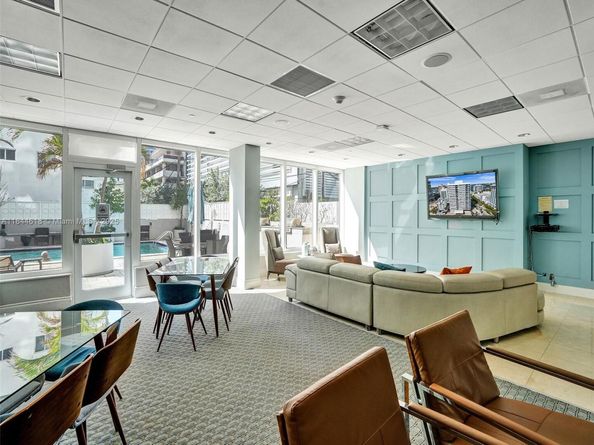 209 N Fort Lauderdale Beach Blvd 2E, Fort Lauderdale FL 33304