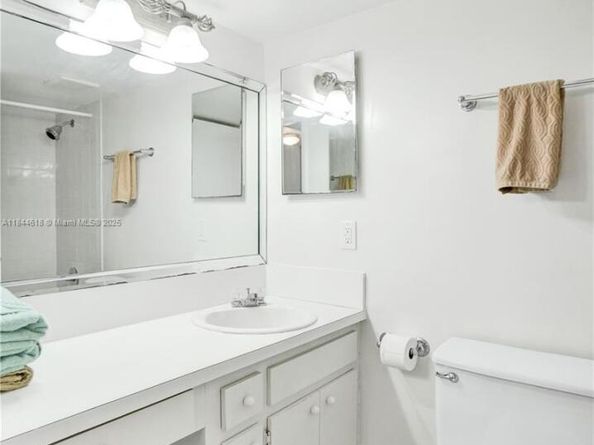 209 N Fort Lauderdale Beach Blvd 2E, Fort Lauderdale FL 33304