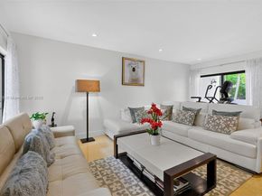 6345 Maynada St, Coral Gables FL 33146