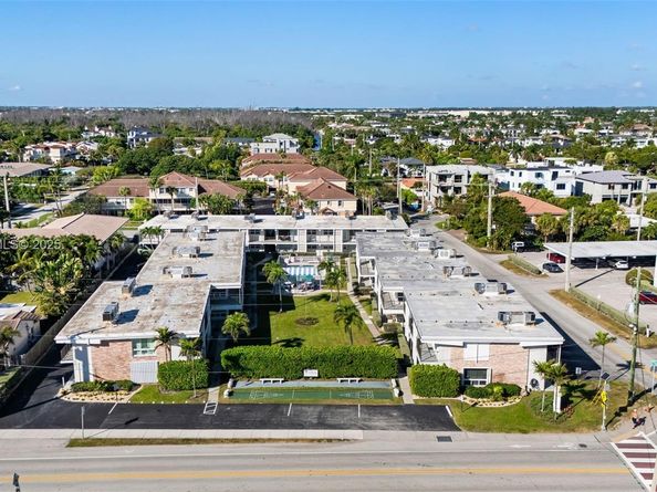 633 NE 21st Avenue 9B, Deerfield Beach FL 33441