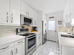 633 NE 21st Avenue 9B, Deerfield Beach FL 33441