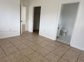 2155 NW 64th St, Miami FL 33147