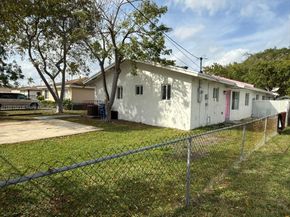 2155 NW 64th St, Miami FL 33147