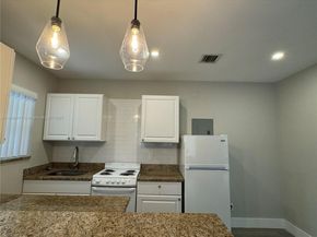 716 SE 14th Ct #1-4, Fort Lauderdale FL 33316