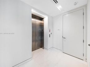 300 Biscayne Boulevard Way 4507W, Miami FL 33131