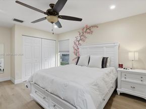 8615 Bridle Path Ct, Davie FL 33328