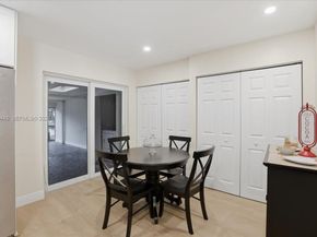 8615 Bridle Path Ct, Davie FL 33328