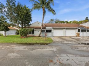 8615 Bridle Path Ct, Davie FL 33328
