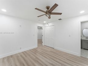 671 NW 23rd Ter, Pompano Beach FL 33069