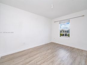 624 NE 5th St, Florida City FL 33034