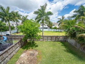 624 NE 5th St, Florida City FL 33034