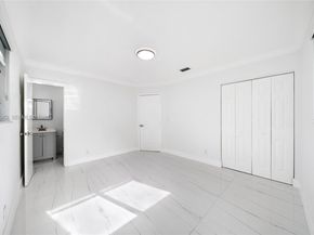 2401 SW 45th Ave, Fort Lauderdale FL 33317