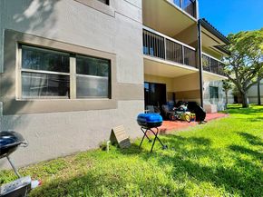 9956 Nob Hill Pl 9956, Sunrise FL 33351