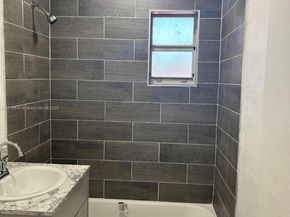 10465 SW 173rd Ter, Miami FL 33157