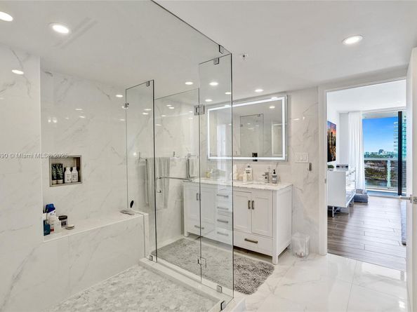 9 Island Ave 1814, Miami Beach FL 33139