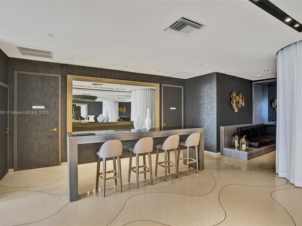 9 Island Ave 1814, Miami Beach FL 33139