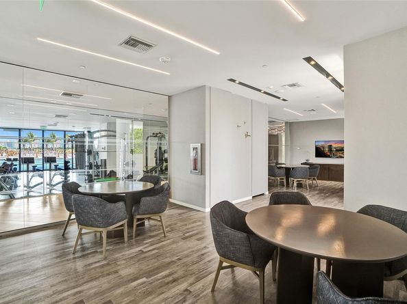 9 Island Ave 1814, Miami Beach FL 33139