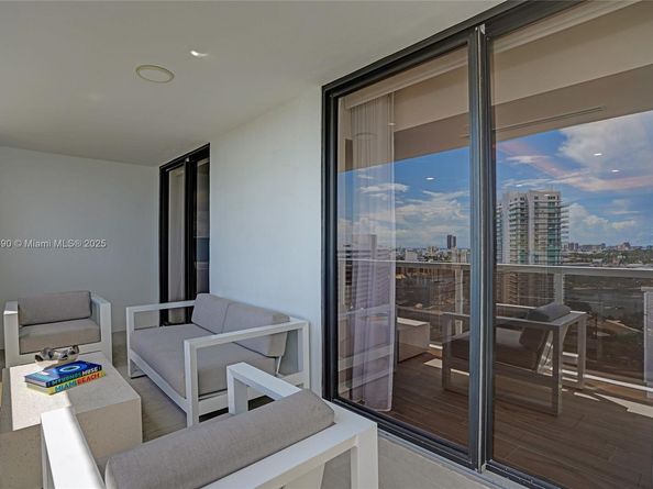 9 Island Ave 1814, Miami Beach FL 33139
