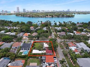 1423 Biarritz Dr, Miami Beach FL 33141