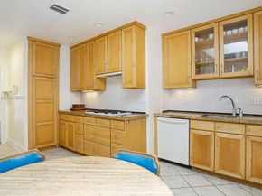 1423 Biarritz Dr, Miami Beach FL 33141
