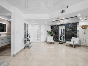 19667 Turnberry Way 20B, Aventura FL 33180