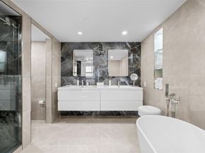 19667 Turnberry Way 20B, Aventura FL 33180