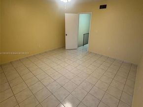 4360 W 11th Ln 33, Hialeah FL 33012
