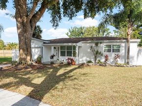 503 S 58th Ct, Hollywood FL 33023